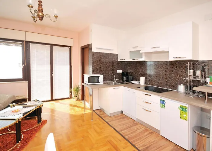 Two-bedroom With Sea View In Okrug Gornji * Trogir
