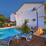 Apartment Two-bedroom With Sea View In Okrug Gornji *