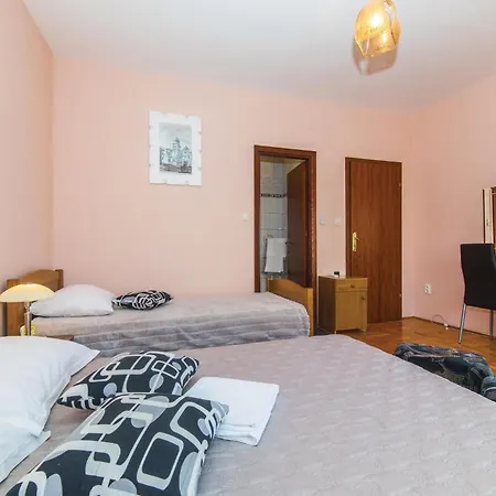 Two-bedroom With Sea View In Okrug Gornji Apartamento Trogir